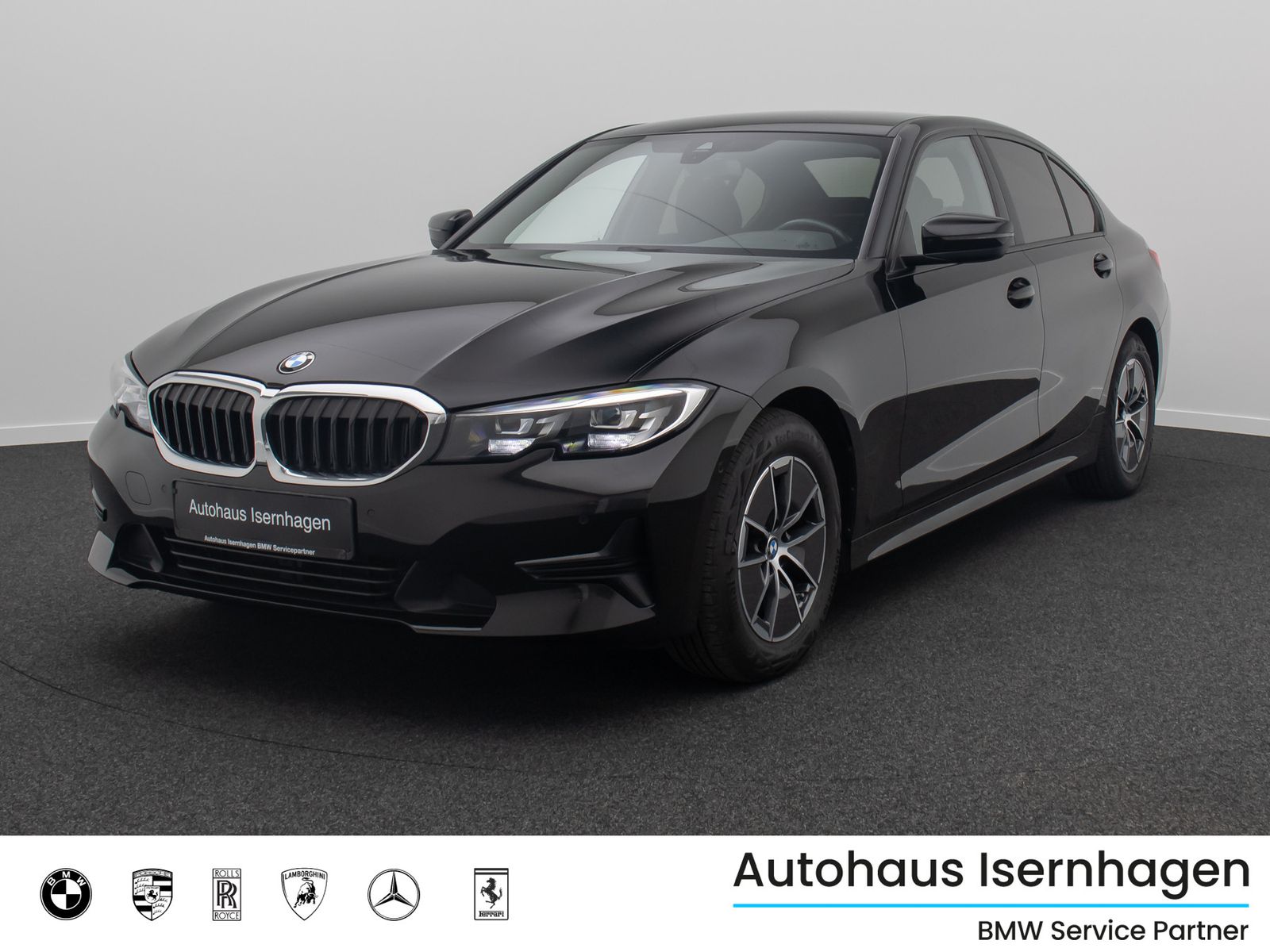 Fahrzeugabbildung BMW 318i CockpitPlus DAB GeschwindigReg Alarm HiFi