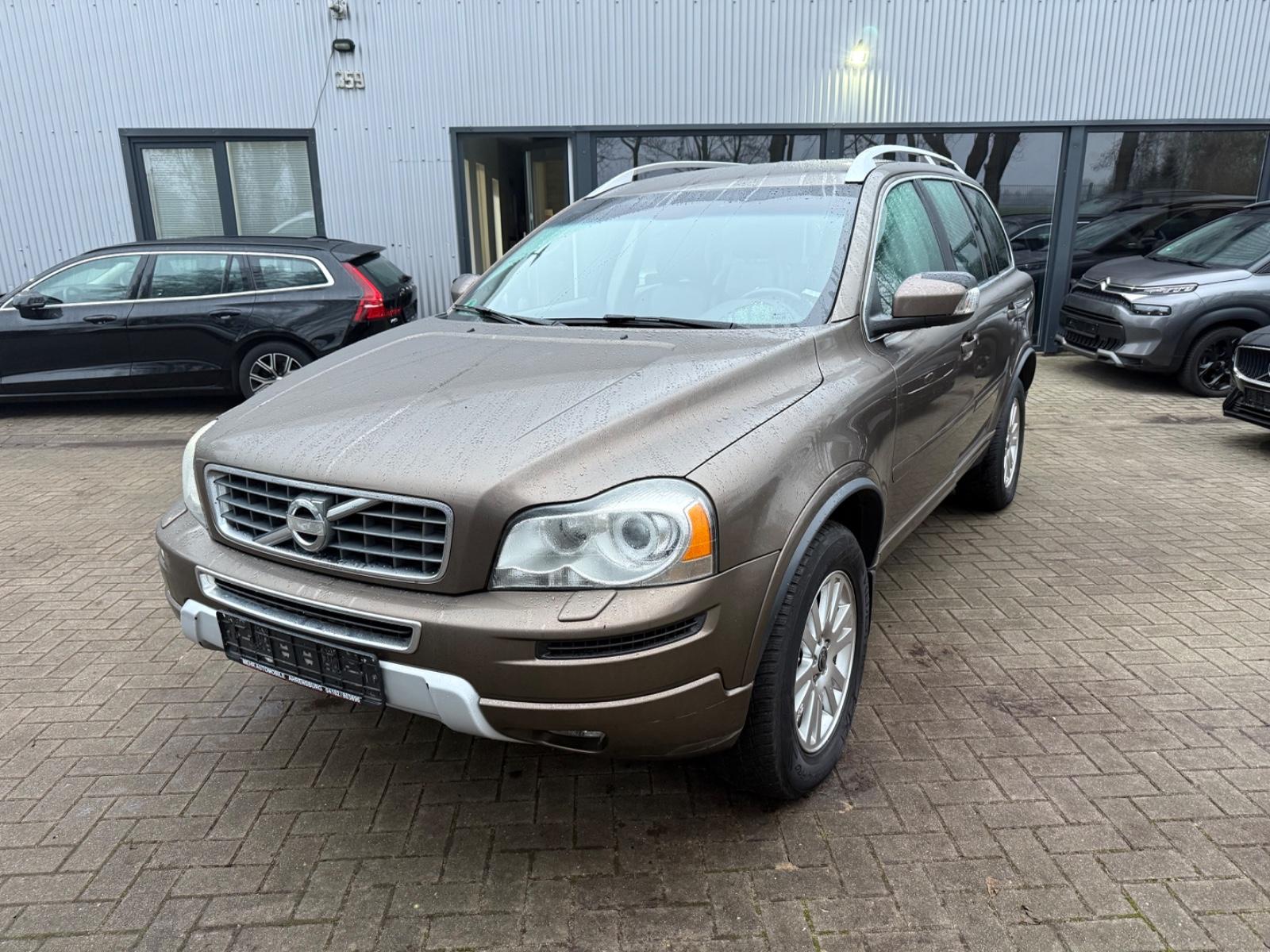 Volvo XC 90  D5 Momentum Geartronic  Standheizung