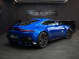 Aston Martin V8 Vantage 4.0 V8 - Aston Martin V8 Vantage: Coupe