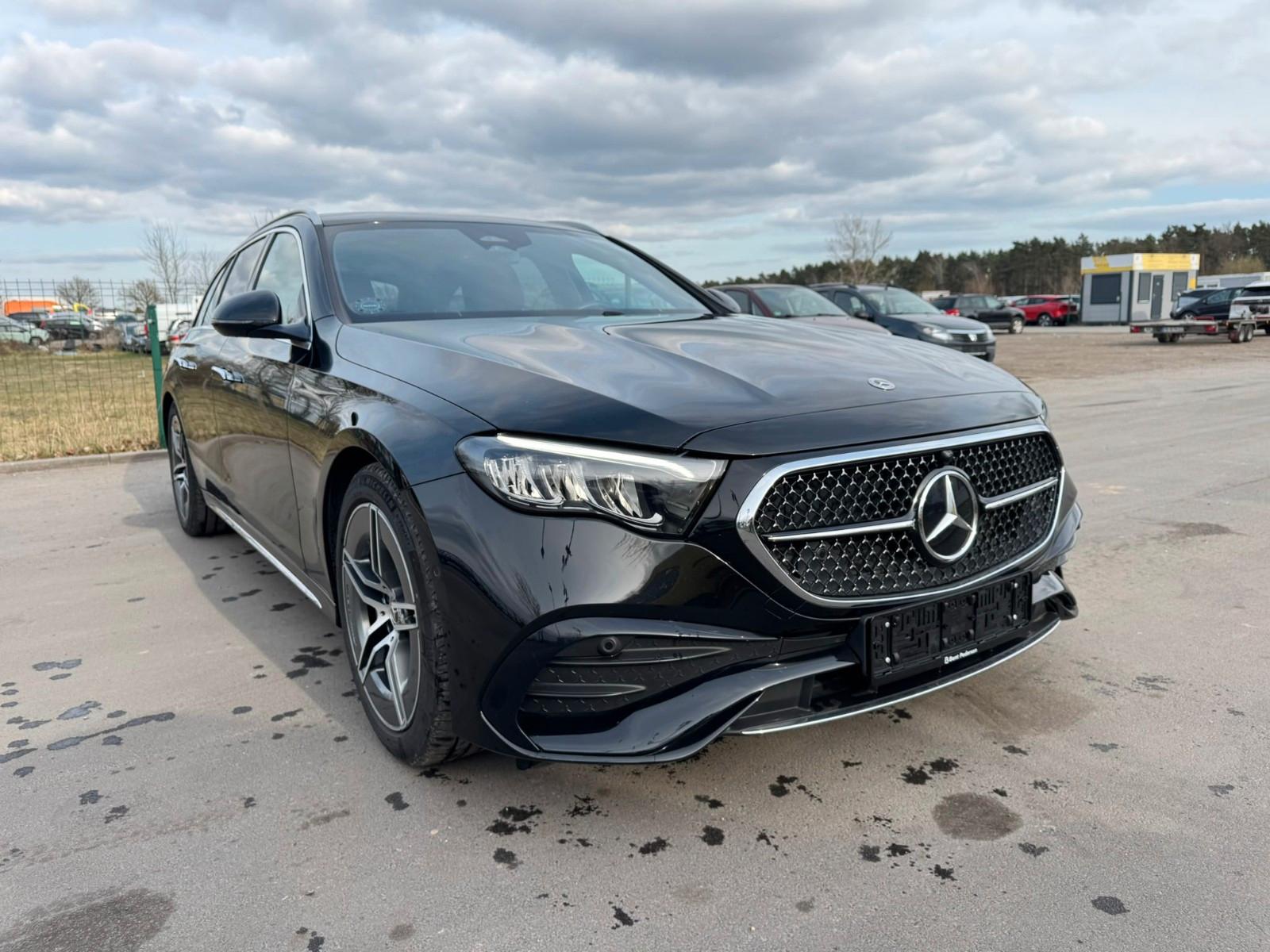 Mercedes-Benz E 220d T   AMG-Line