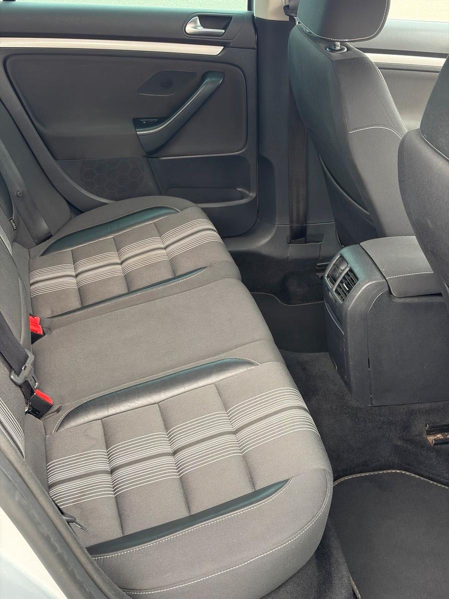 Volkswagen Golf 2013 — photo 12