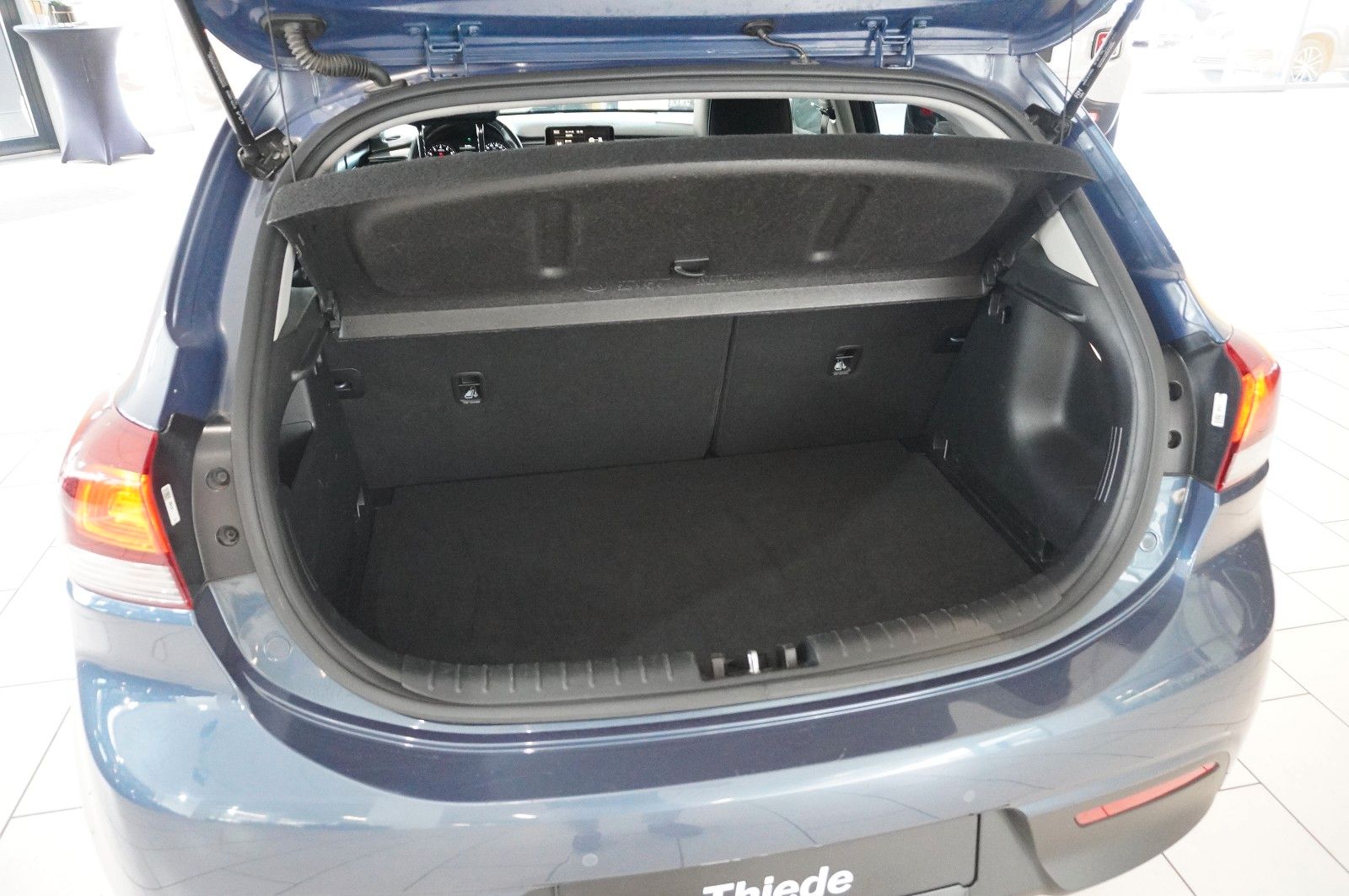 Fahrzeugabbildung Kia Rio 1.0 T-GDI VISION NAVI/LED/KAMERA/LEDER/SHZ