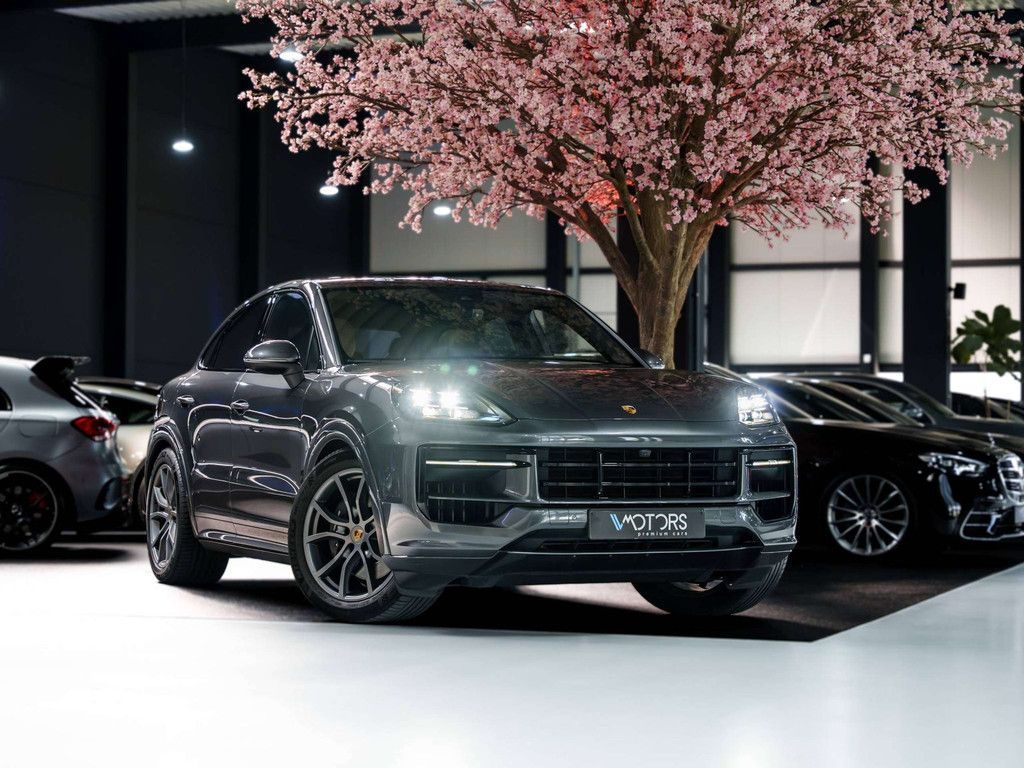 Porsche Cayenne Coupé E-Hybrid - SportDesign - Passenger