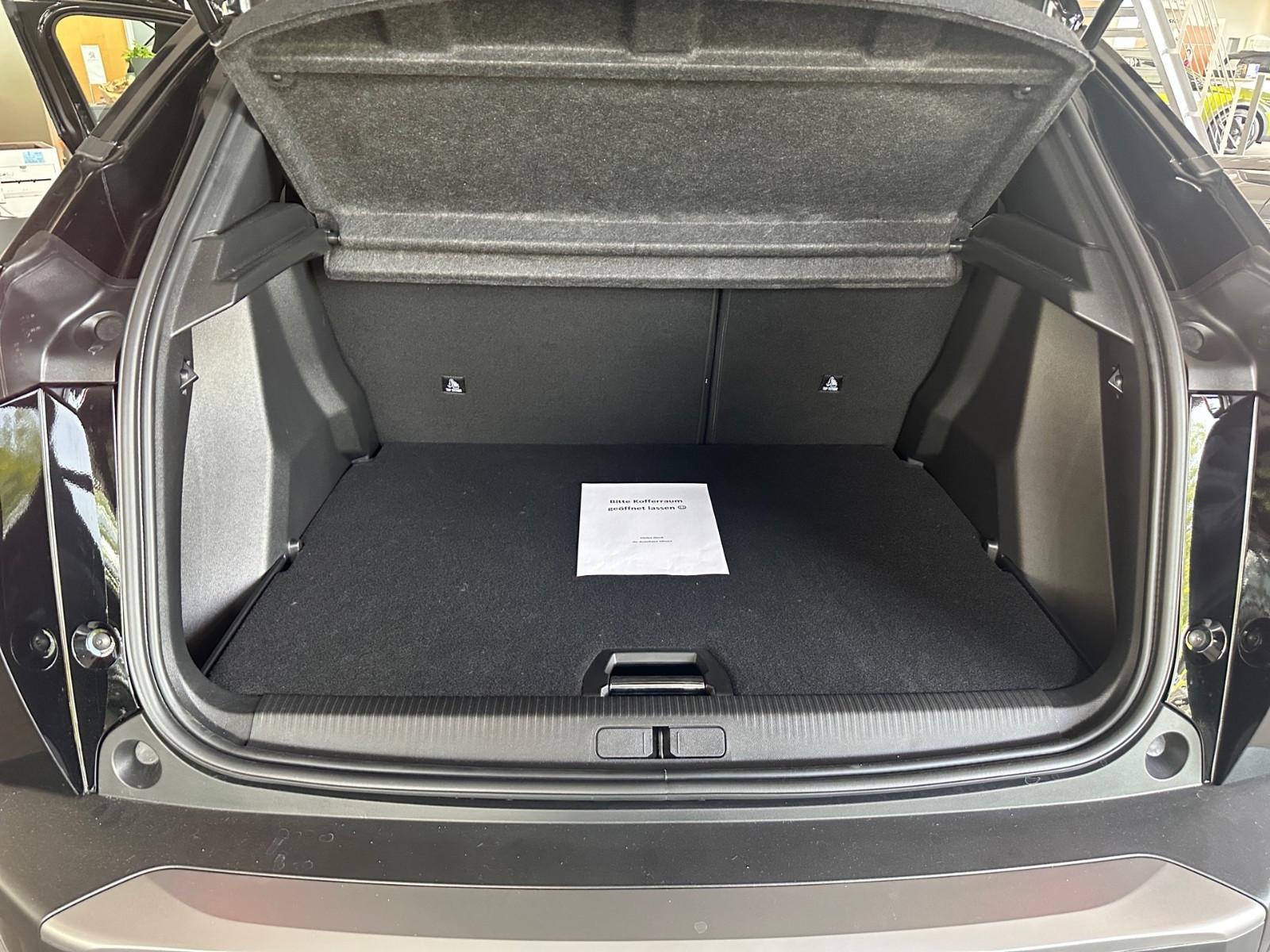 Peugeot 2008 Benzin 100 Allure