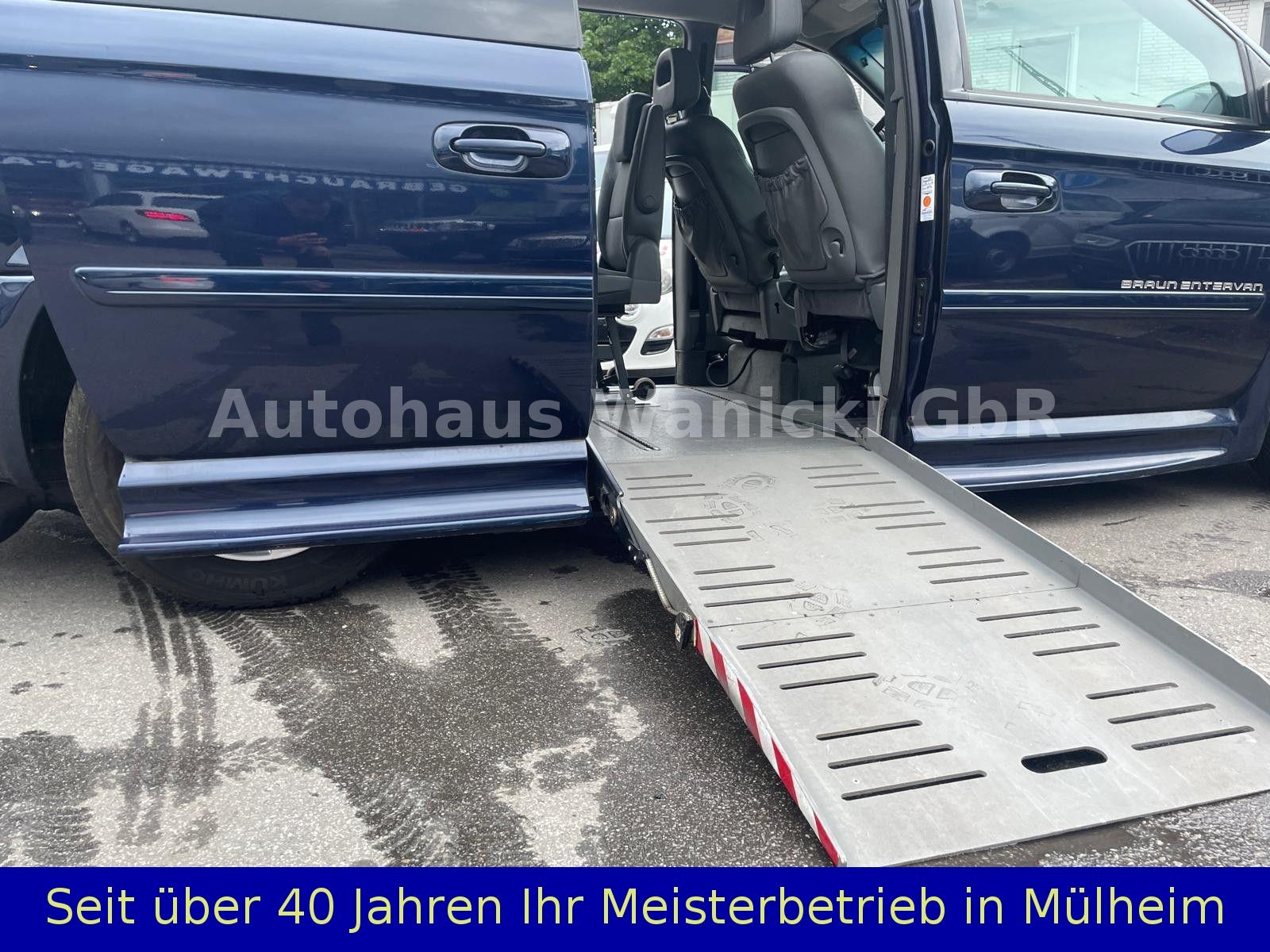 Chrysler Grand Voyager Limited 2,8 el. Rollstuhlrampe