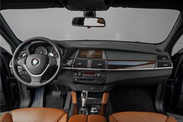 2009 BMW X6 照片 2