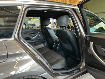 MYAUTOCENTER – Gebraucht- und Jahreswagen mit Werkstattservice in Pfaffenhofen BMW 320 *HARMANKARDON*HUD*TOTWASSIST*AHK*TEMPO*NAVI*
