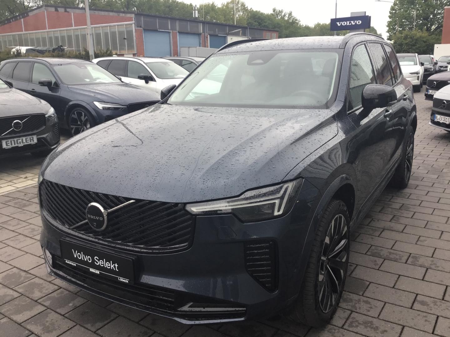 Volvo XC90 Plus Dark Recharge Plug-In Hybrid AWD 7-Sit