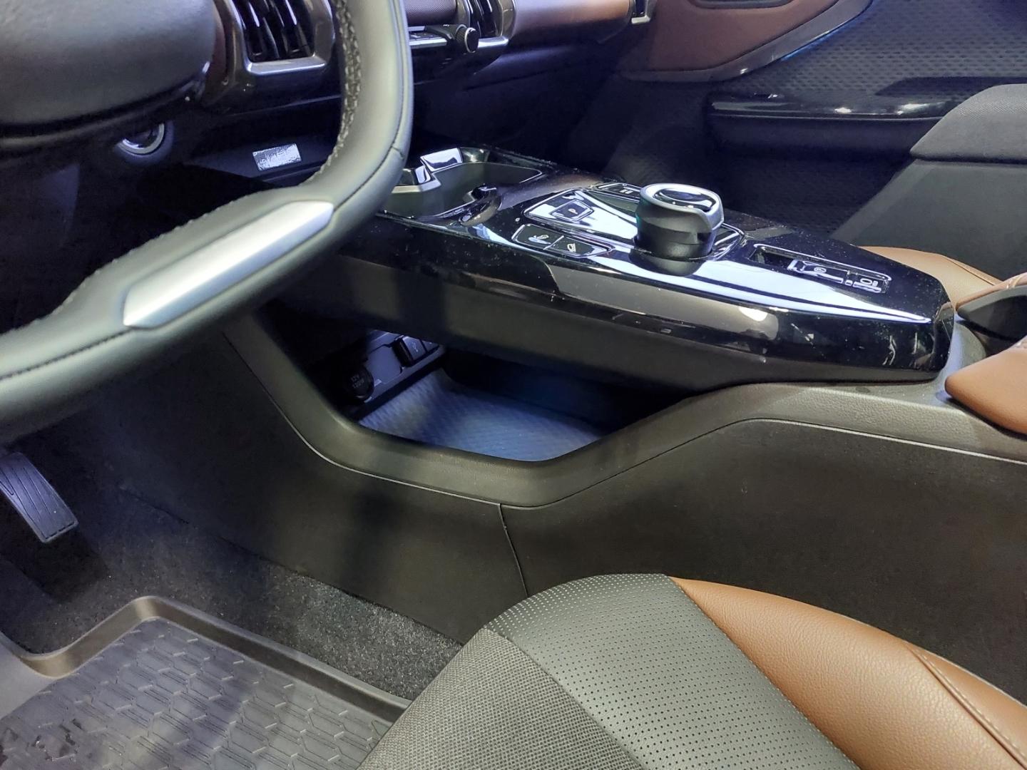 Suzuki e Vitara Comfort + Allgrip  Panorama LED 4 WD