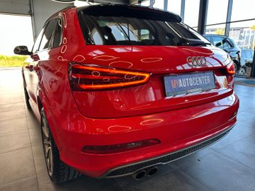 Audi Q3 2.0 TDI quattro *BiXenon*Pano*AHK*SLine*