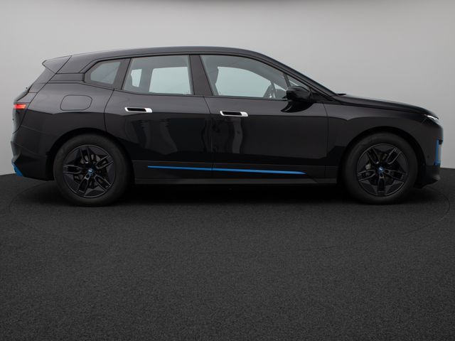 Foto Nummer 5: BMW iX