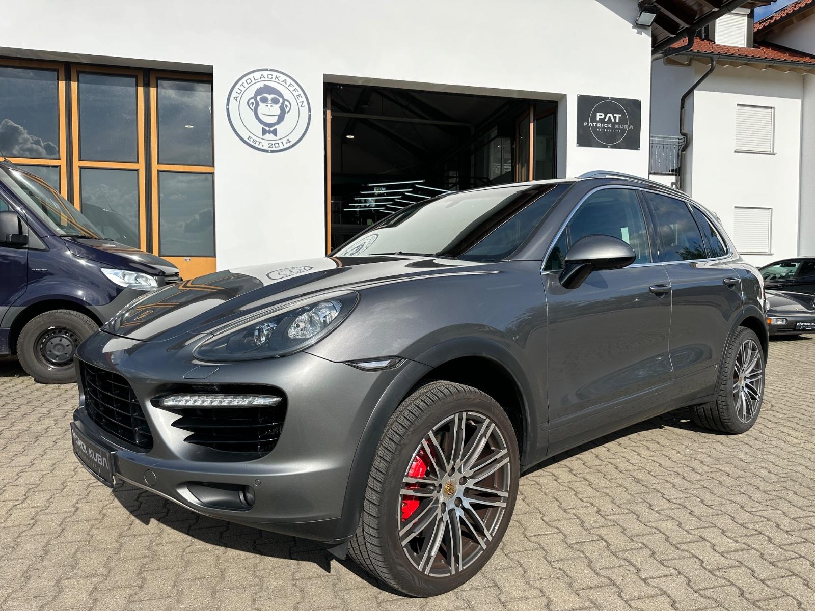 Porsche Cayenne Turbo S Burmester/PANO/AHK/Sitzklima