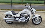 Suzuki VZR 1800 M 1800 R INTRUDER + HELM - SUZUKI 1800 INTRUDER VZR