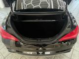 Mercedes-Benz CLA 45 AMG 4Matic, Leder, Navi, Kamera, 7G - Mercedes-Benz CLA 45 AMG aus 2015