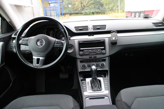 VW Passat Variant 1.4 TSI Comfortline BlueMotion – Bild 12