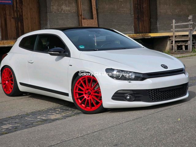 Volkswagen Scirocco 2l tsi Match