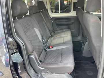 Volkswagen Caddy - 12