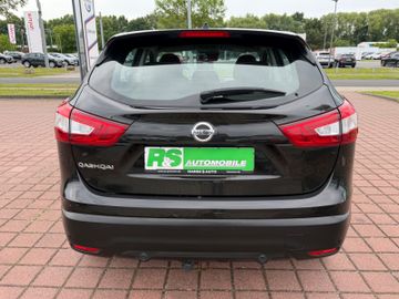 Nissan Qashqai - 10