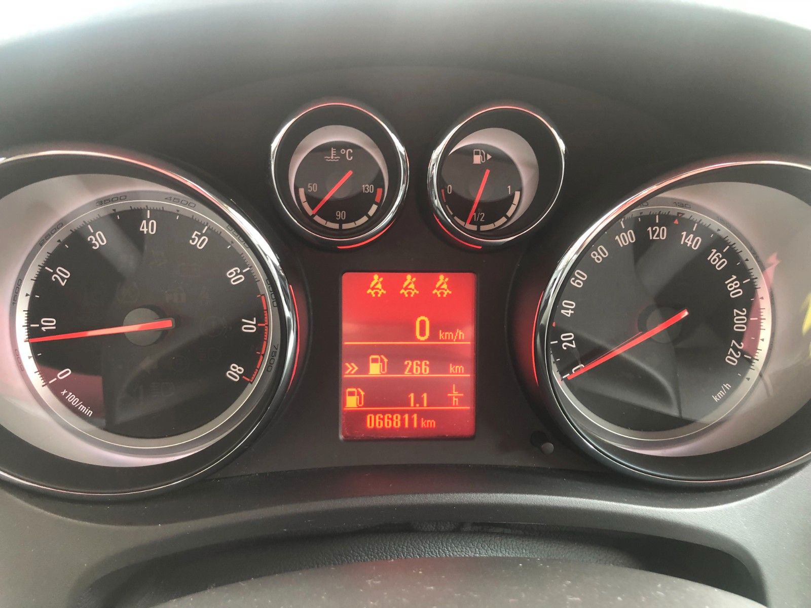 Fahrzeugabbildung Opel Meriva B Innovation