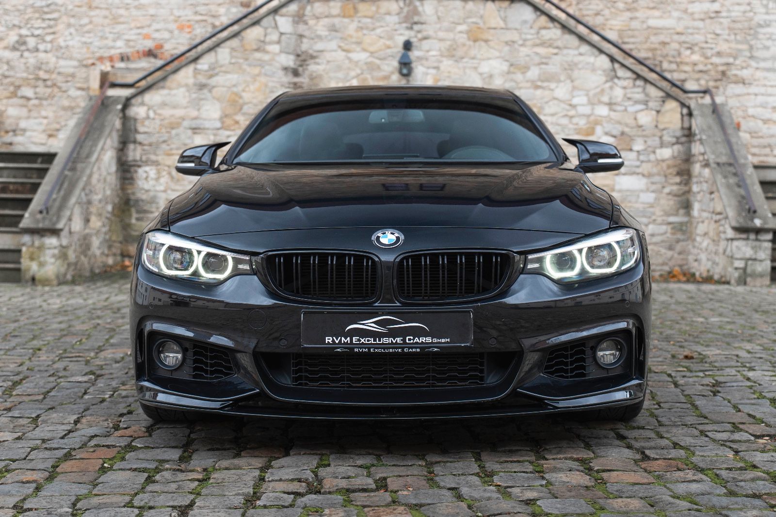 Fahrzeugabbildung BMW 440I M-Performance HUD H&K LED CARPLAY KAM REMUS