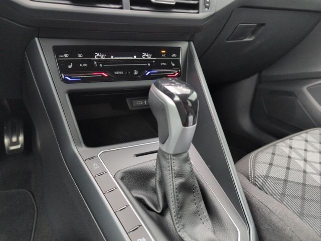 Polo 1.0 TSI DSG R-LINE LED+KAMERA+ACC+KLIMAAUTO