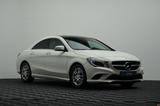 Mercedes-Benz CLA 180 Urban Bi-Xenon PANO NAVI SHZ ParkAss. - Mercedes-Benz CLA 180: mit Navigationssystem