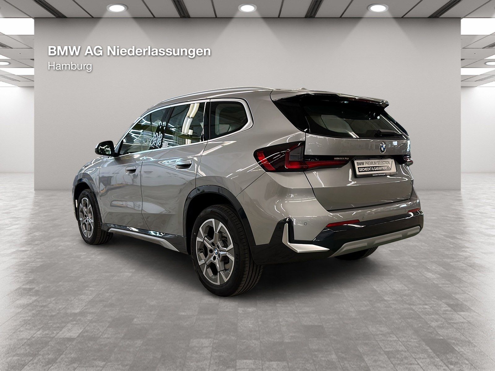 BMW X1 xDrive23i Kamera Pano.Dach Sportsitze LED foto 3