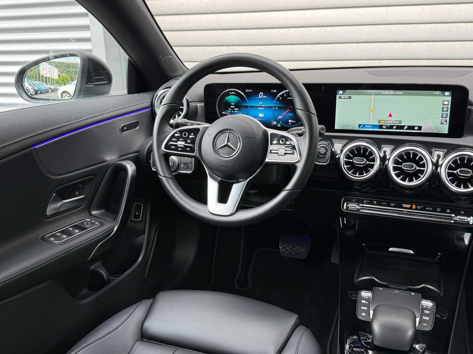 Fahrzeugabbildung Mercedes-Benz CLA 250e Shooting Brake Aut Leder Navi LED SHZ