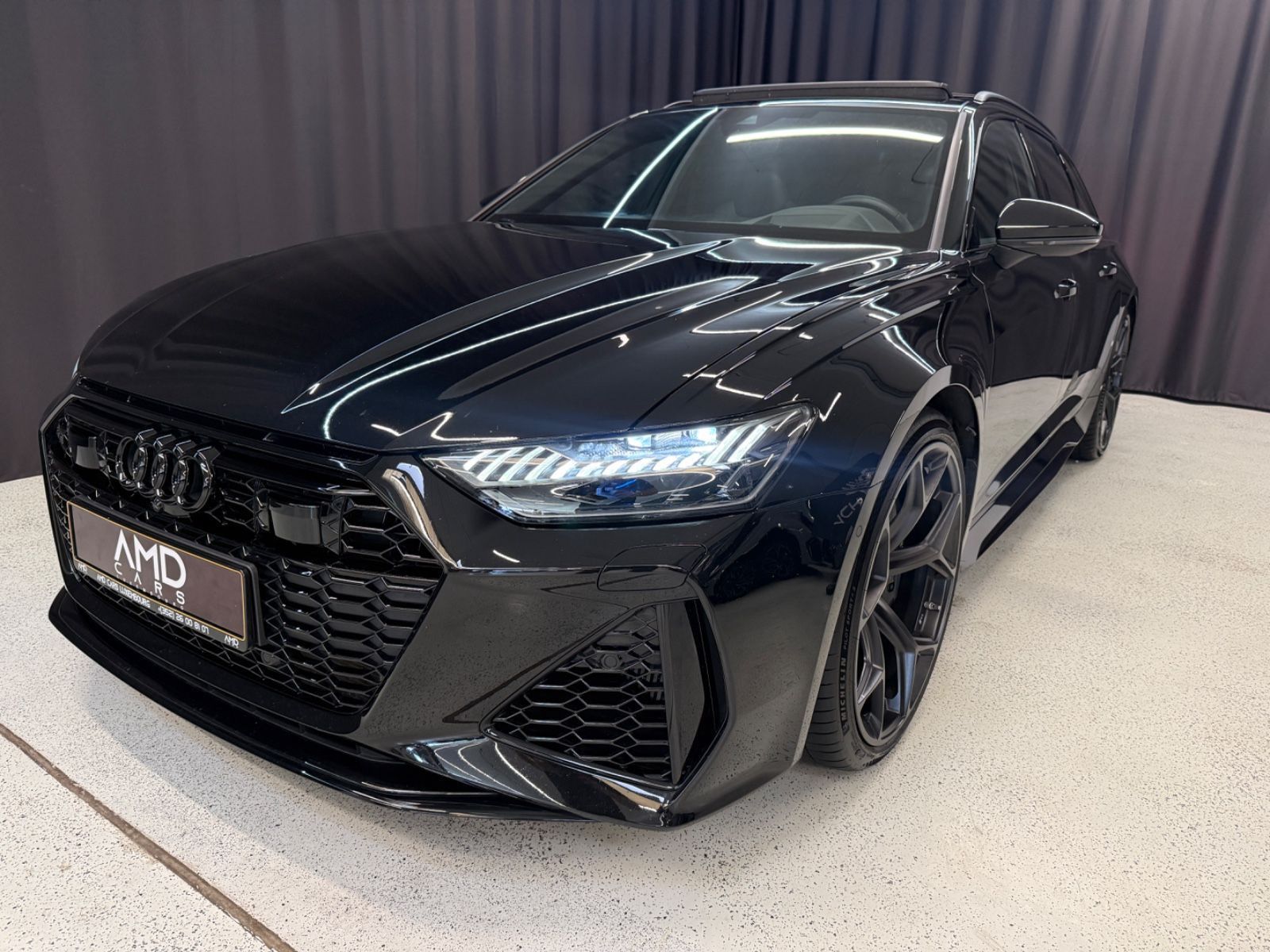 Audi RS6 PERFORMANCE*HUD*AHK*MATRIX*PANO*630PS imagem 2