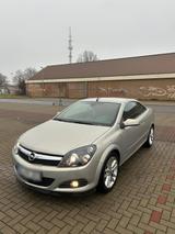 Opel Astra  H 1,8 Twin Top (2006) Cabrio, ... - Opel Astra mit Benzin-Antrieb: Cabrio, Automatik