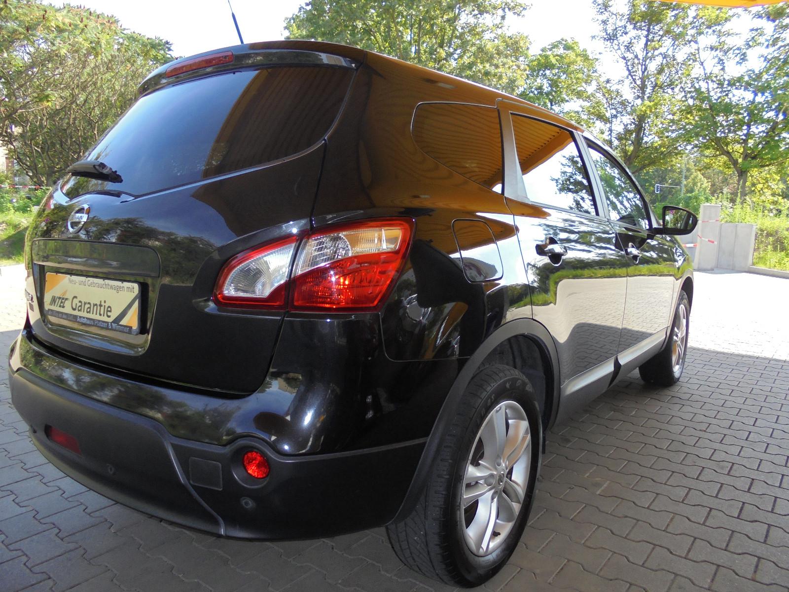 Nissan Qashqai+2 2.0 Visia/7Sitzer/ Garantie/Pano/