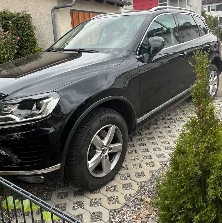 Image of Volkswagen Touareg