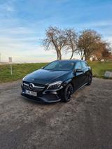 Mercedes-Benz A220 4MATIC AMG Line | Panor... - Mercedes-Benz A 220 in Stuttgart