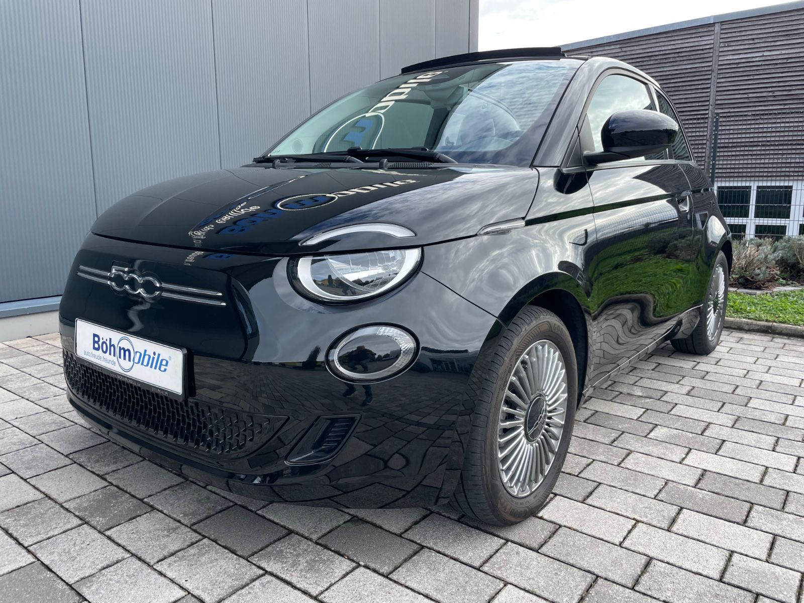Fiat 500e Icon Cabrio/Navi/Keyless/Winter-Paket imagem 3