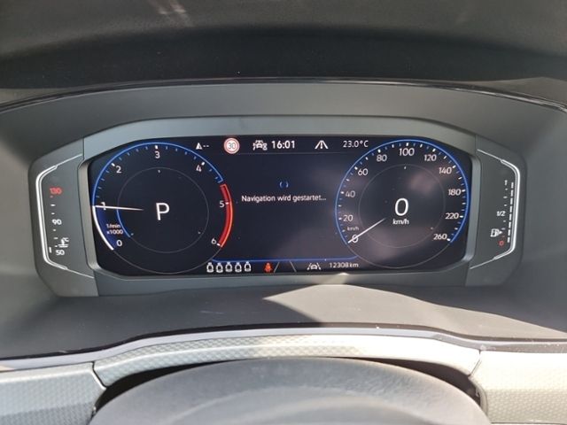 Fahrzeugabbildung Volkswagen Touran 2.0 TDI DSG MOVE 7-SITZER ELEKTR.HECKKL.