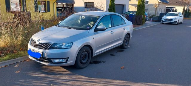 Skoda Rapid 1.2 TSI 77kW Elegance Elegance