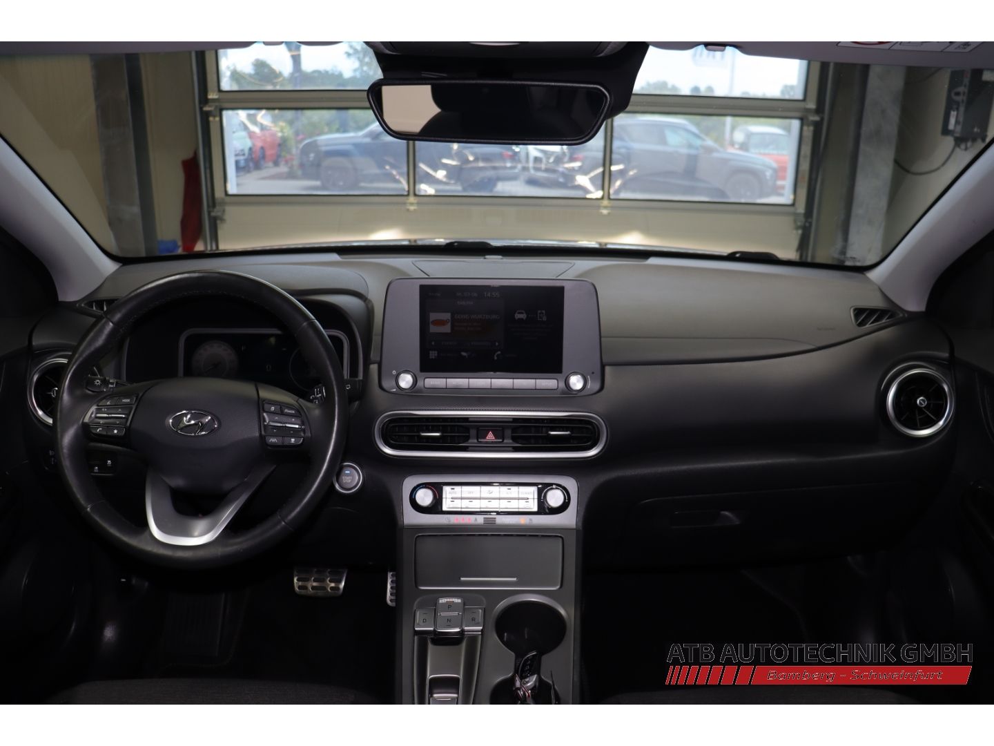 Fahrzeugabbildung Hyundai KONA Elektro Trend 2WD 39,2 kWh 96,6% SOH LED AC