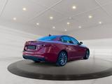 Alfa Romeo Giulia TI 2.0 Q4-ALLRAD/LEDER/ASSISTENZ PA/SHZ - Alfa Romeo Giulia: Ti