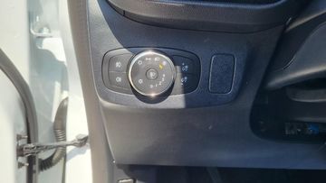 Fahrzeugabbildung Ford Puma Titanium