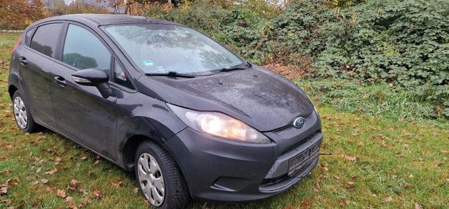 Ford Fiesta 1,6 l Diesel Tüv 08/26 für Bas...