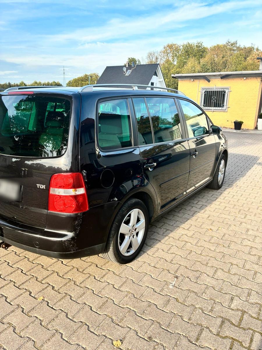 Volkswagen Touran 2005 — photo 5