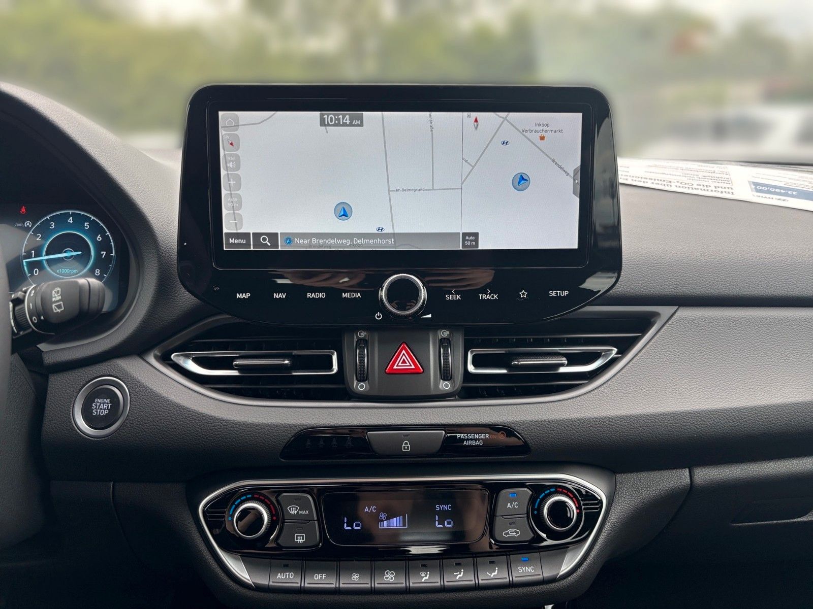 Fahrzeugabbildung Hyundai i30 Advantage Plus-Paket & Panorama Dach