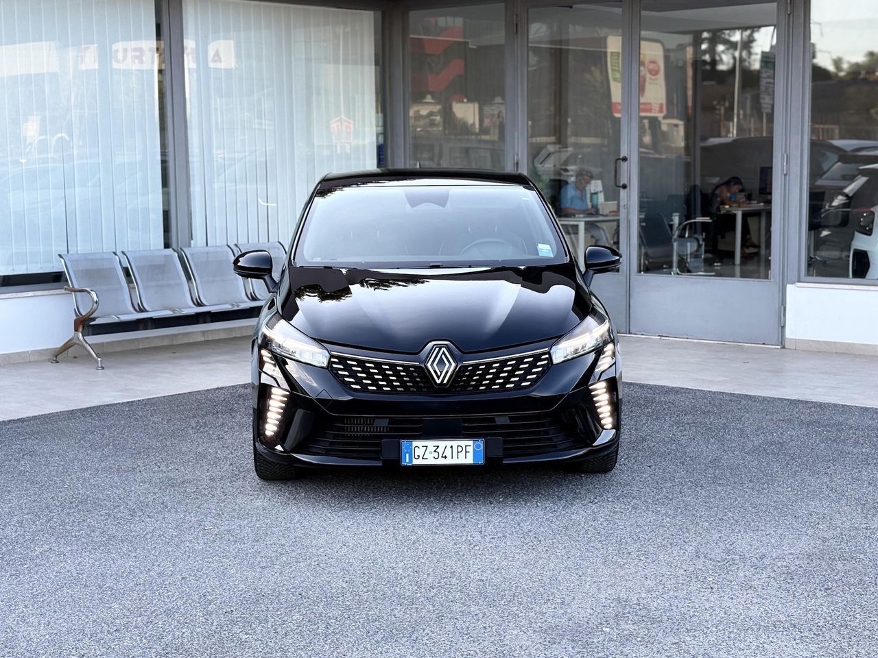 Other Renault Clio 1.0 Benzina 90CV E6 - 2025 imagem 2