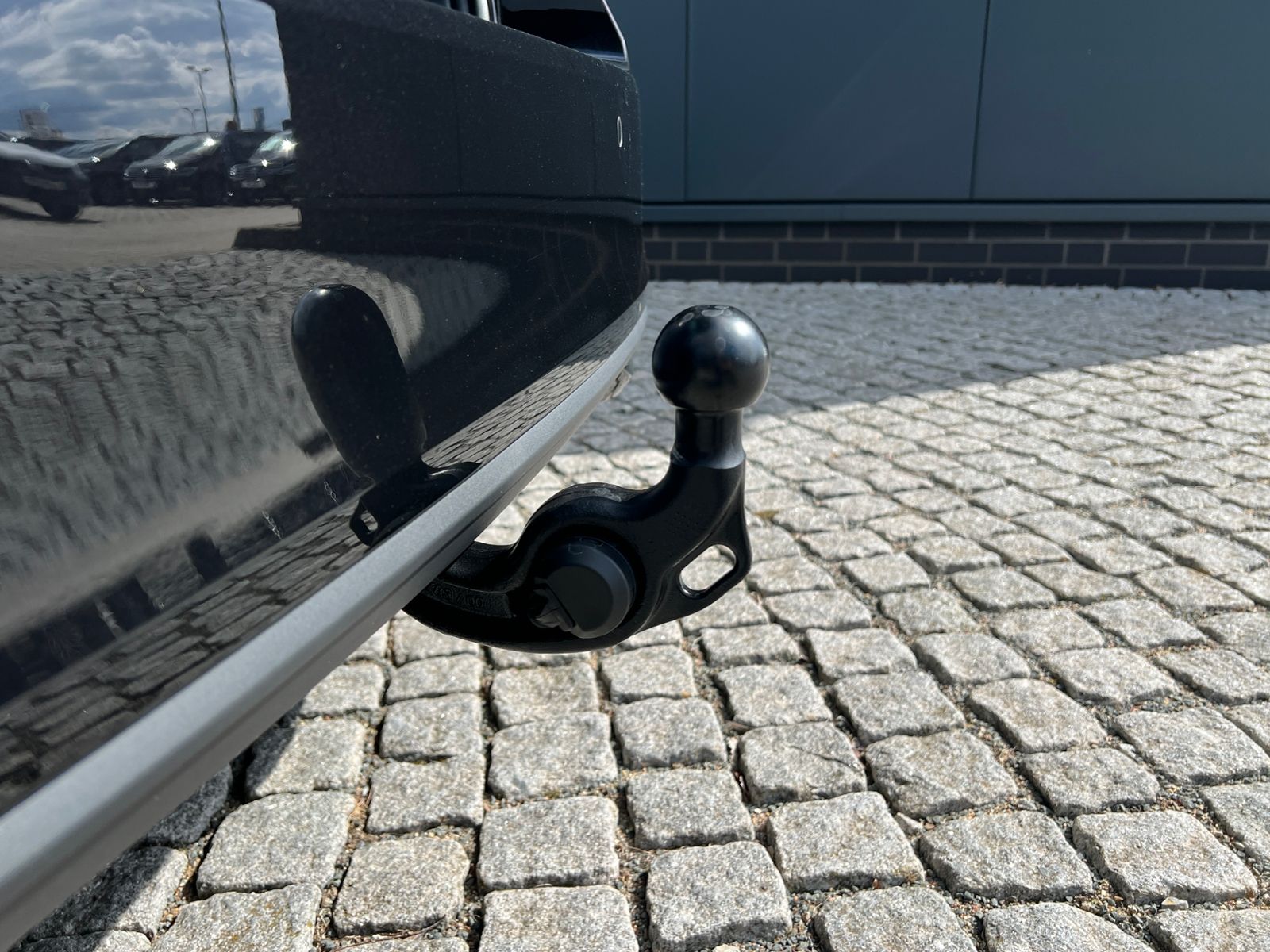 Fahrzeugabbildung SKODA Octavia Combi TOUR 2.0 TDI DSG *AHK, Travel Assi