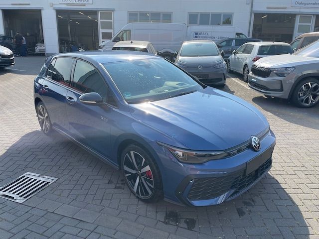Volkswagen Golf - Bild 4
