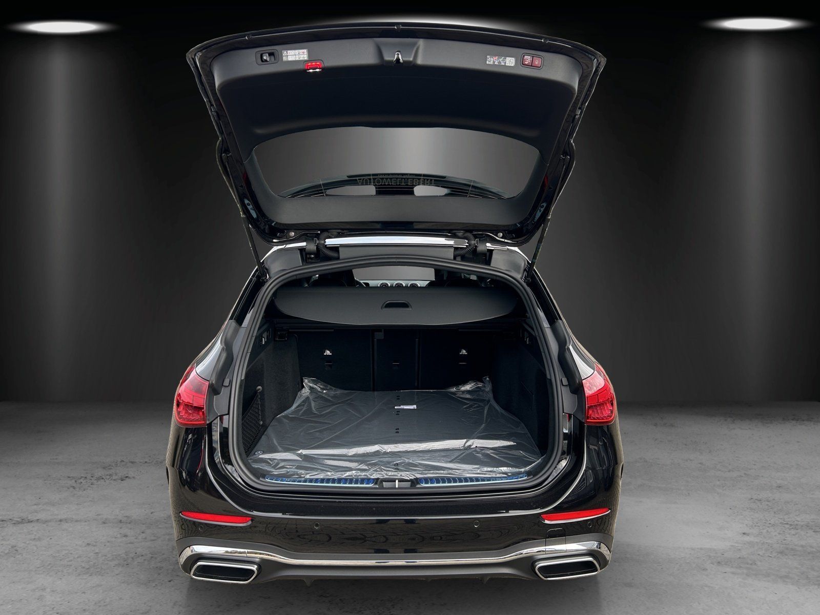 Fahrzeugabbildung Mercedes-Benz C 300 d T AMG Pano DISTRO AHK DigiLight 19"