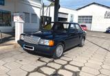 Mercedes-Benz 190 E 2.3 Baby Benz - Oldtimer: Benz