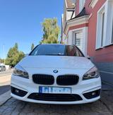 BMW 218 Active Tourer 218i Sport Line Sport Line - weiße BMW 218 Active Tourer