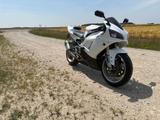Yamaha YZF-R1 (RN01) - YAMAHA 1999 YZF R1