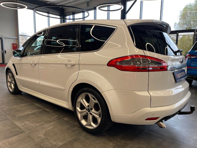 Ford S-MAX 2.0 TDCi Titanium *PANO*AHK*NAVI*SHZ*ACC*